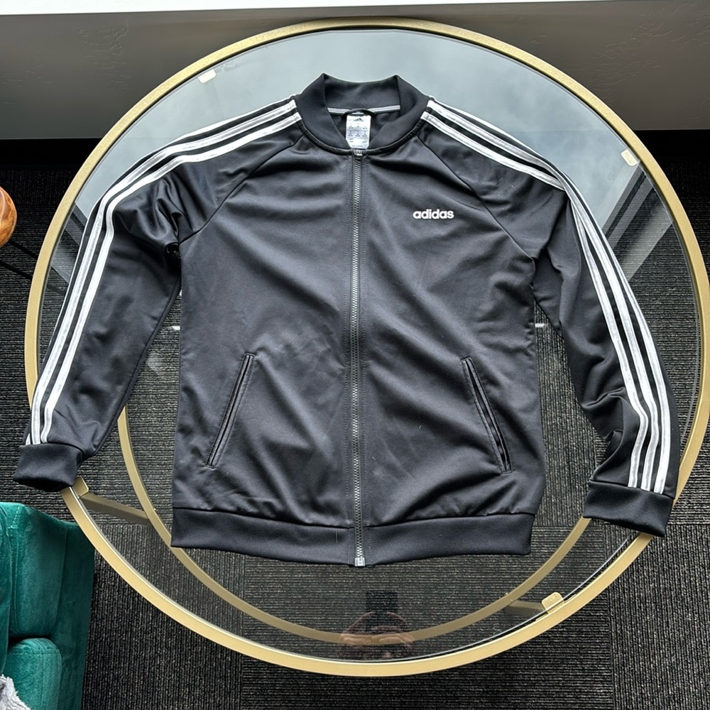 Black Adidas zip up jacket size medium great condition